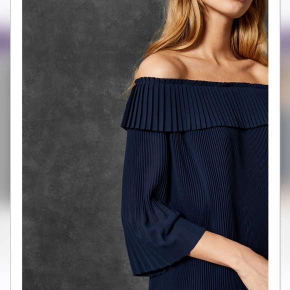 Ted Baker pleated dress - Picture 8 of 8